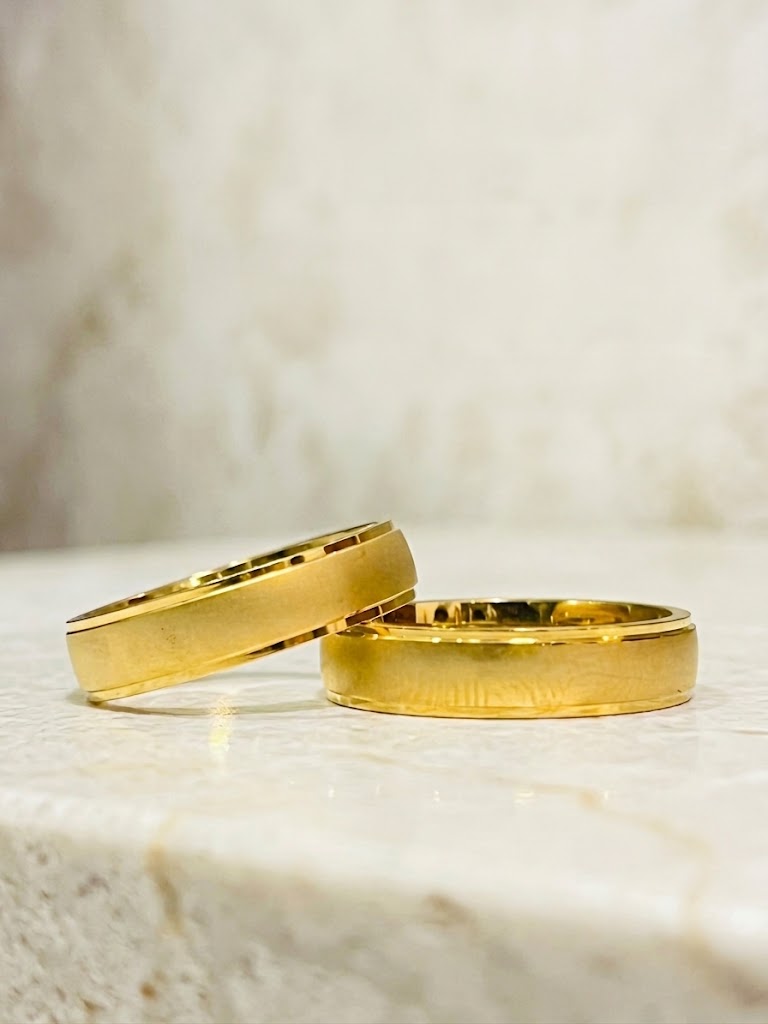 "Ang Tadhana" Gold Couple Ring Set